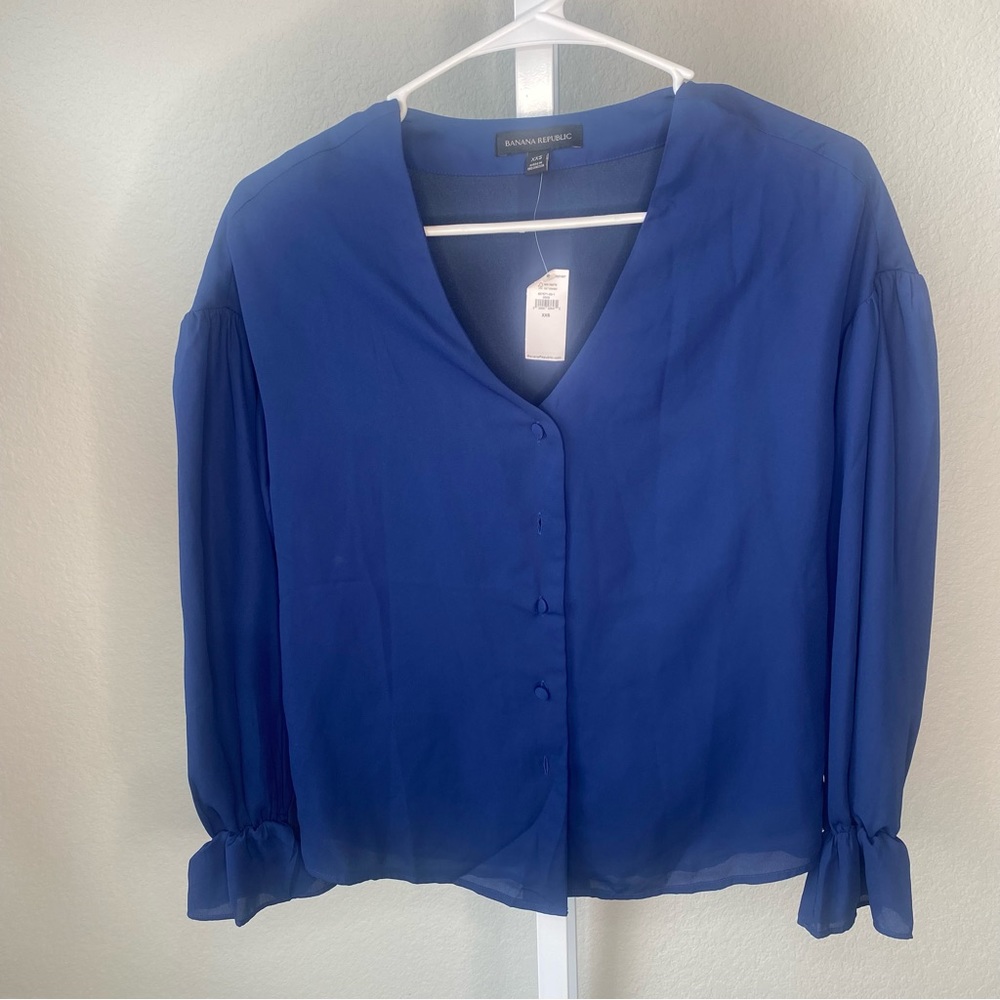 Banana Republic NWT Blue Long Sleeve Blouse XXS Summer Top Button Down V Neck
